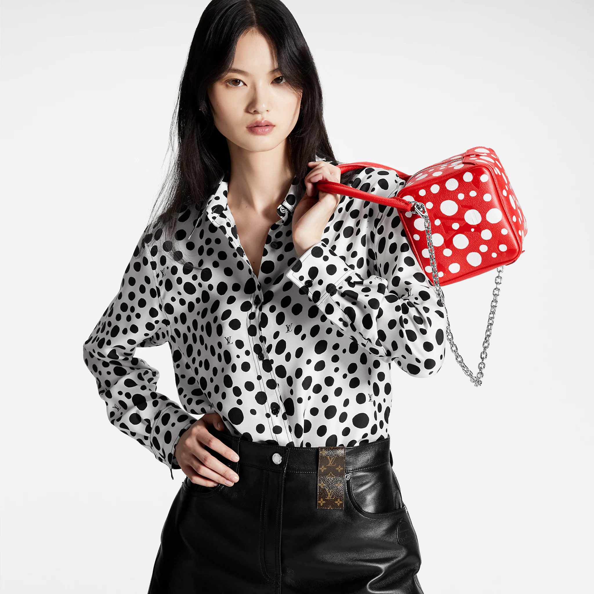 LV X YK POLKADOT SQUARE BAG (M21779) - Image 3