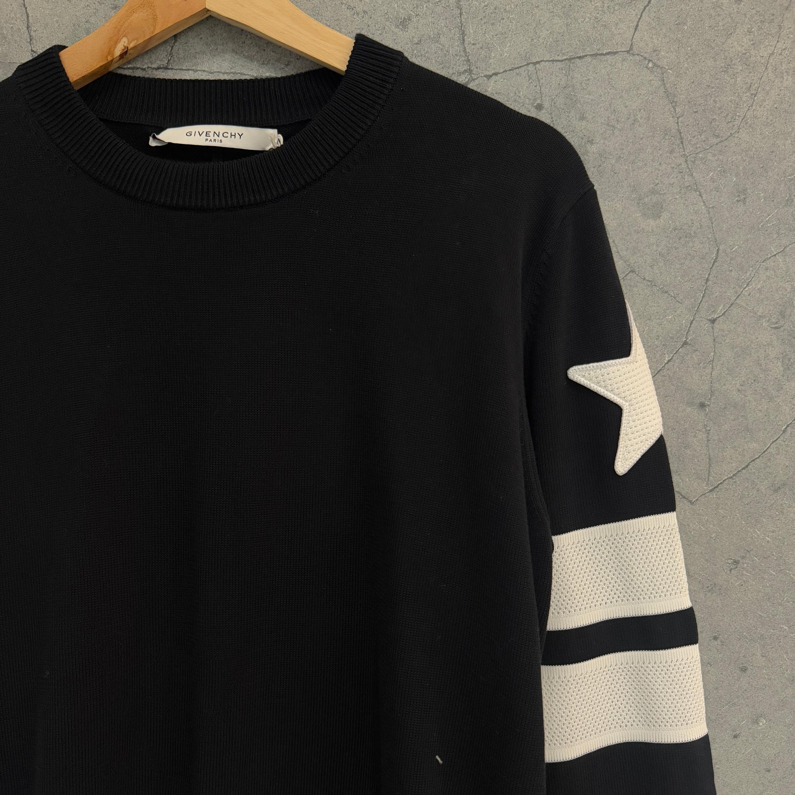 GIVENCHY SIDE STRIPE STWATER - USED - Image 3