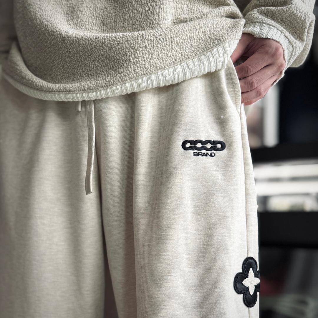 GOODBRAND SIDE PEARL LOGO SWEATPANTS - Image 3