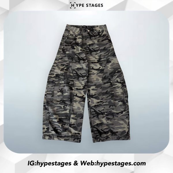 THE 3% FULL CAMO PRINT JEANS