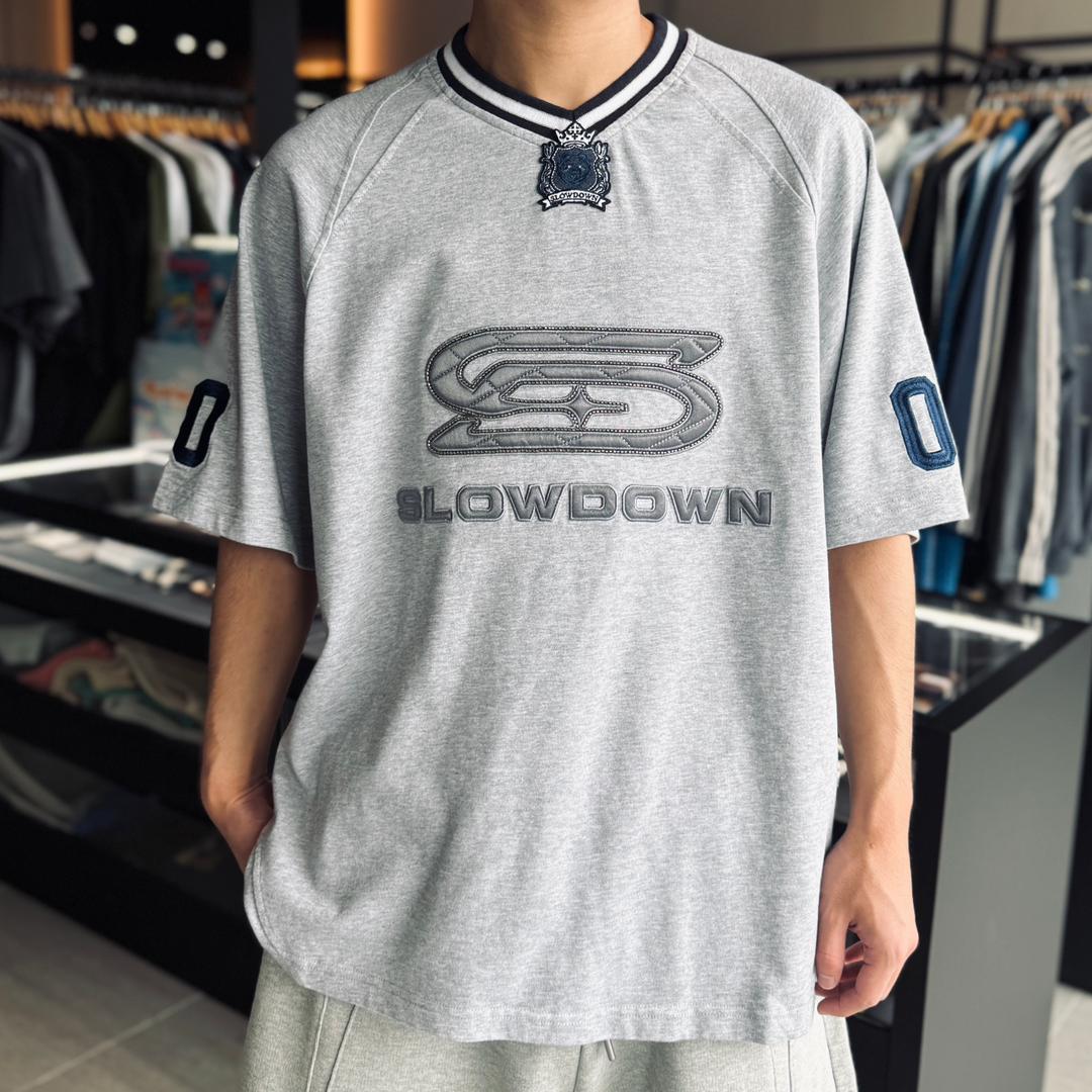 SLOWDOWN QUILTED V-NECK JERSEY - Image 6