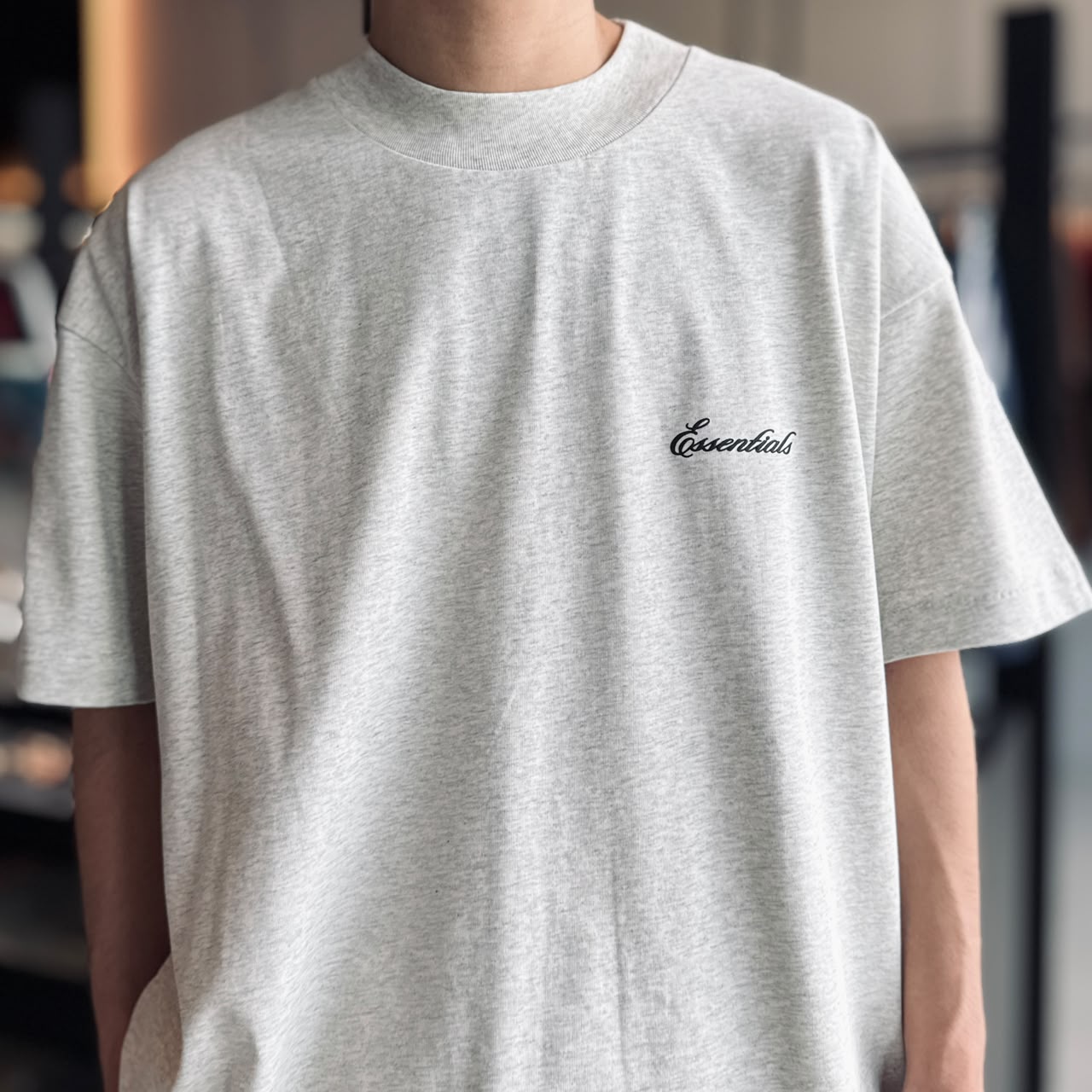 ESSENTIALS SIGNATURE CLASSIC TEE - Image 7