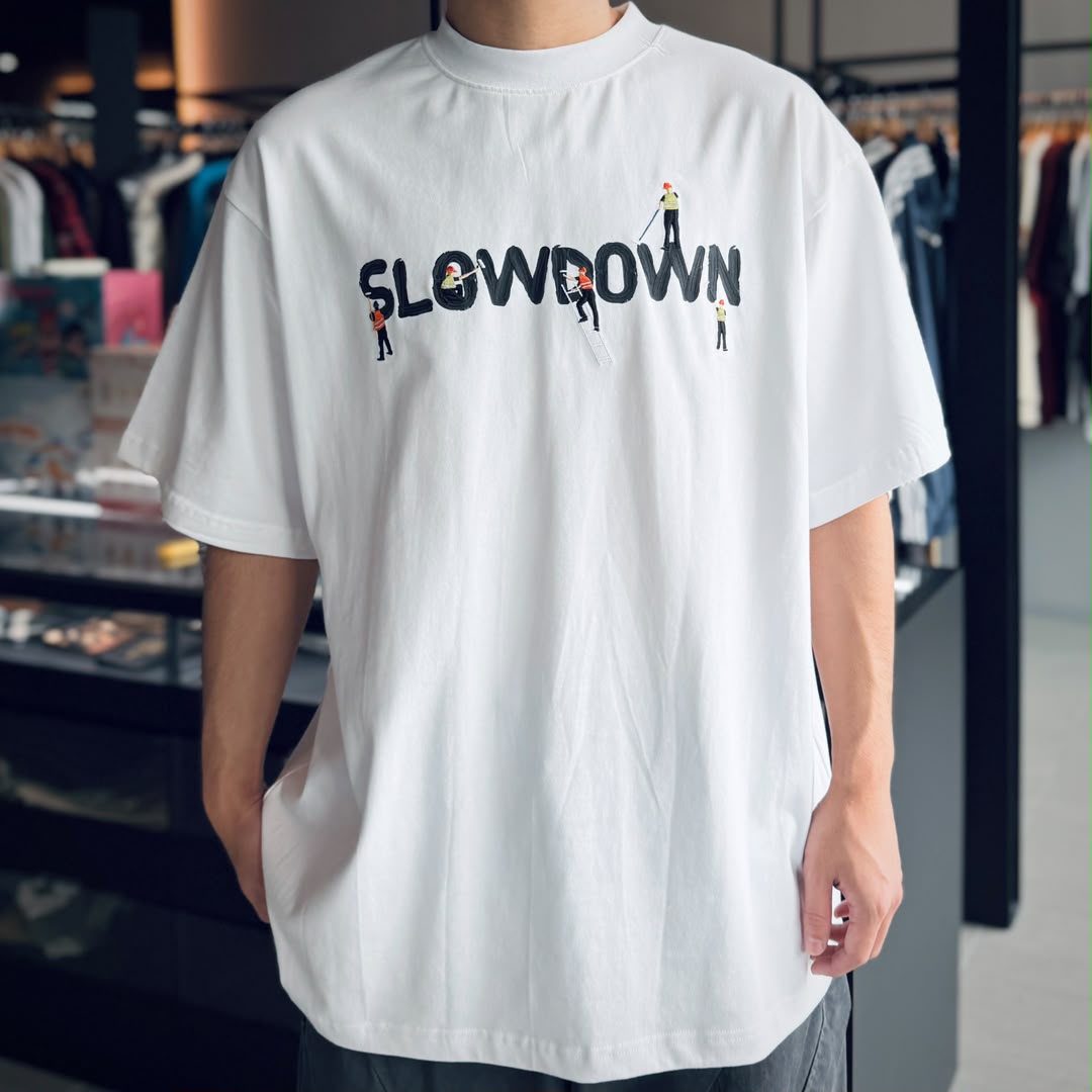 SLOWDOWN PAINTER-INSPIRED 3D PUFF EMBROIDERY TEE - Image 3